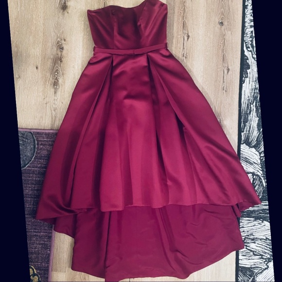 David’s Bridal High-Low Satin Dress with Pockets in Sangria color - Size 2 - Picture 2 of 4